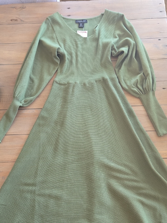 Rachel Zoe Dresses & Skirts - Green Ribbed Knit Midi Dress
